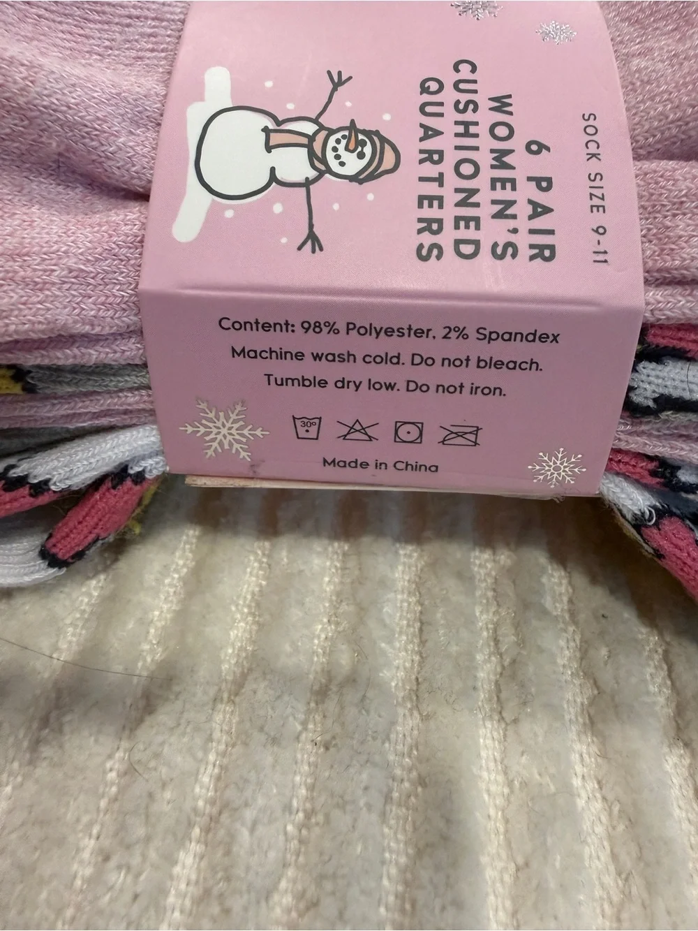 Life Is Good Women’s 6 Pack Cushioned Quarter Socks Pink Winter Snowman NWT